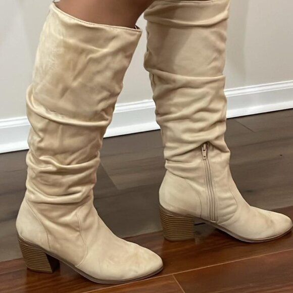 Beige Slouchy Knee-High Boots – Size 6.5, Chic & Versatile - Picture 3 of 5